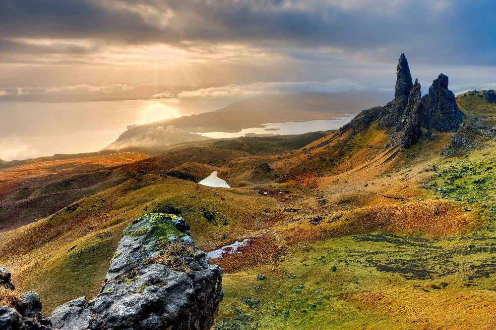 Đảo Skye tại Scotland là điểm đến mà các cặp đôi nên trải nghiệm