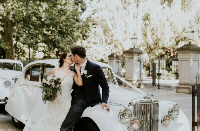 6 cách tạo dáng chụp ảnh cưới chuyên nghiệp dành cho bạn