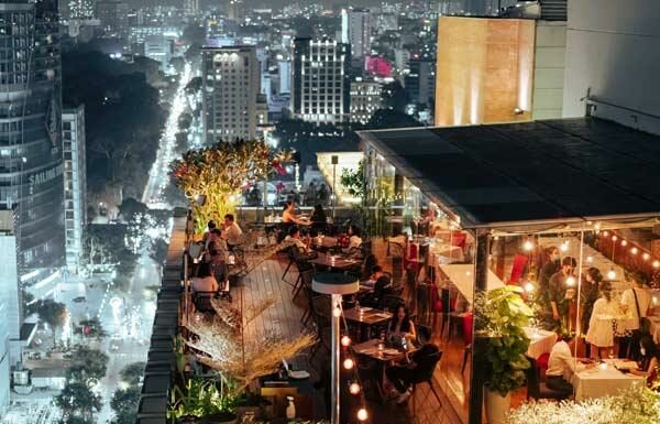 Top 7 quán cafe sân thượng có view cực đẹp ở Sài Gòn
