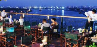 Top 5 quán bar rooftop siêu chill ngắm Sài Gòn về đêm