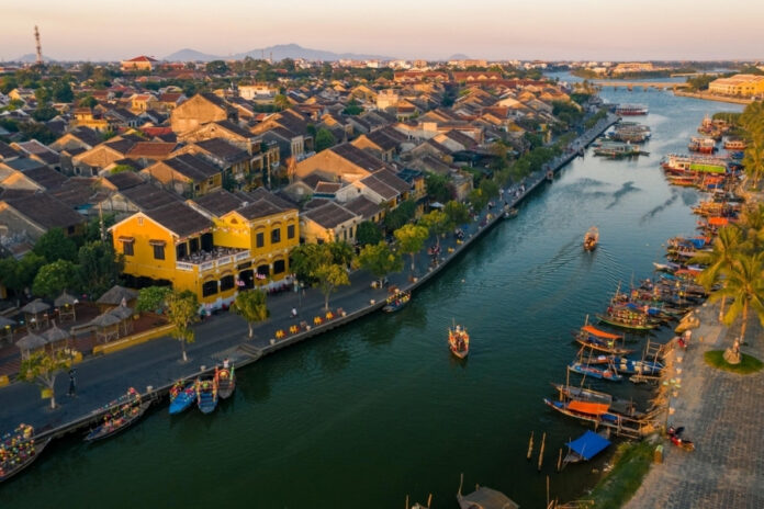 Reasons to travel from Da Nang to Hoi An